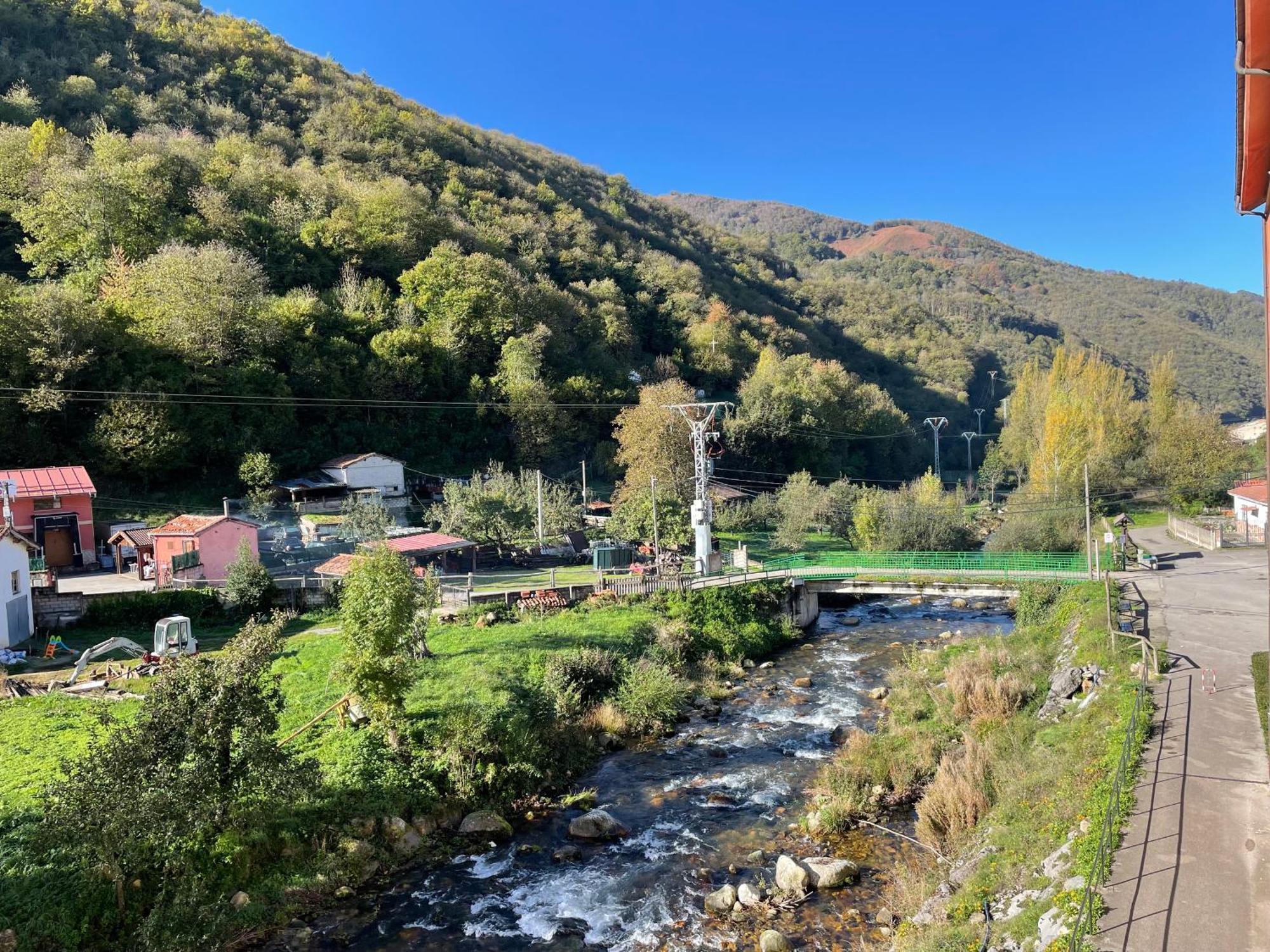 La Cuenca, Edificio Los Molinos Felechosa Bagian luar foto